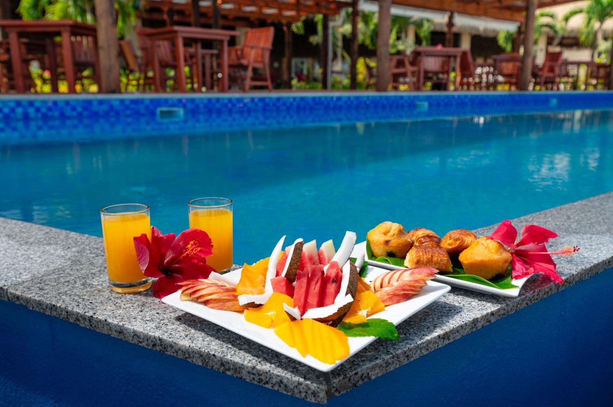 ไอตูตากี ลากูน รีสอร์ต แอนด์ สปา  Hotel Arutanga ภายนอก รูปภาพ